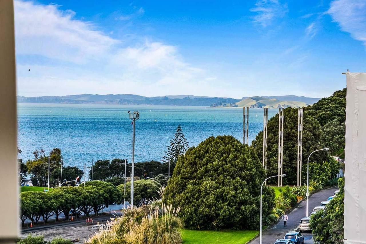 One Bedroom Apartment - Pool, Gym & Tennis Courts! Auckland Esterno foto